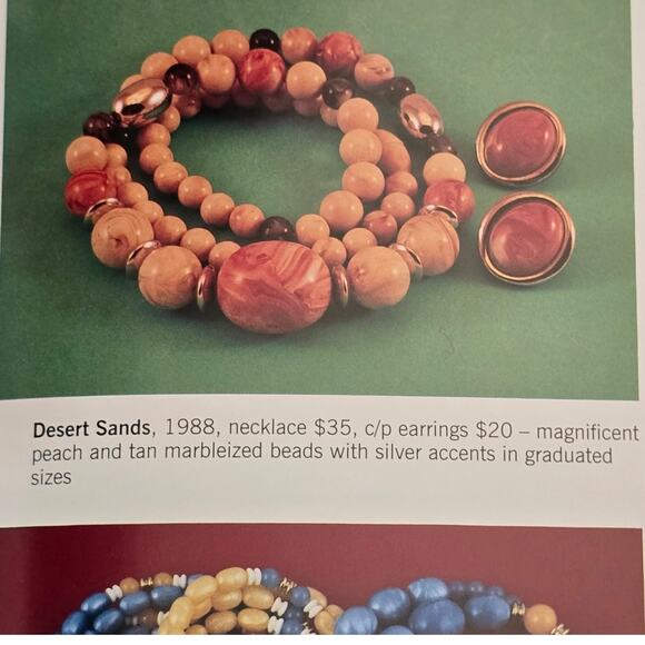 Avon Desert Sands Earring Orange Swirled Plastic Gold Tone Vintage 1988 - Picture 2 of 9